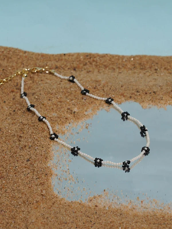 Flower beaded black and white choker